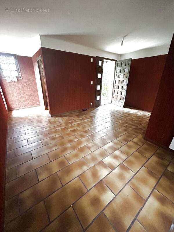 Maison à CINTEGABELLE