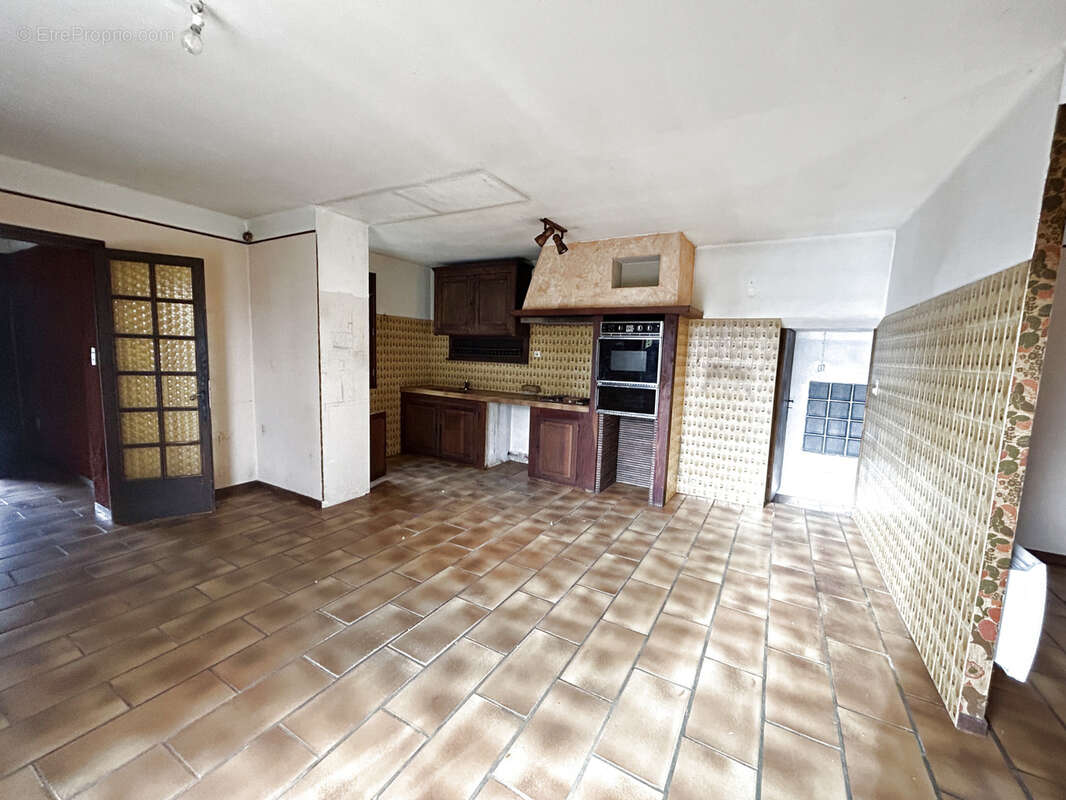 Maison à CINTEGABELLE