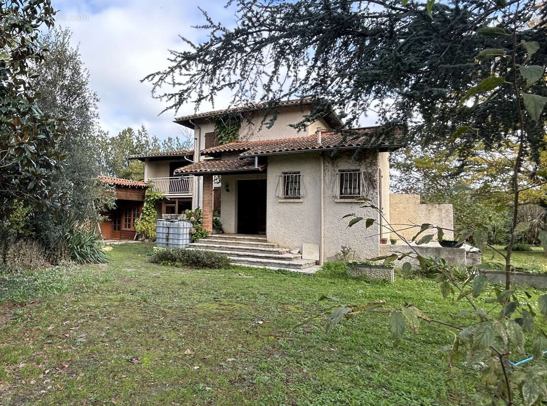 Maison à CINTEGABELLE
