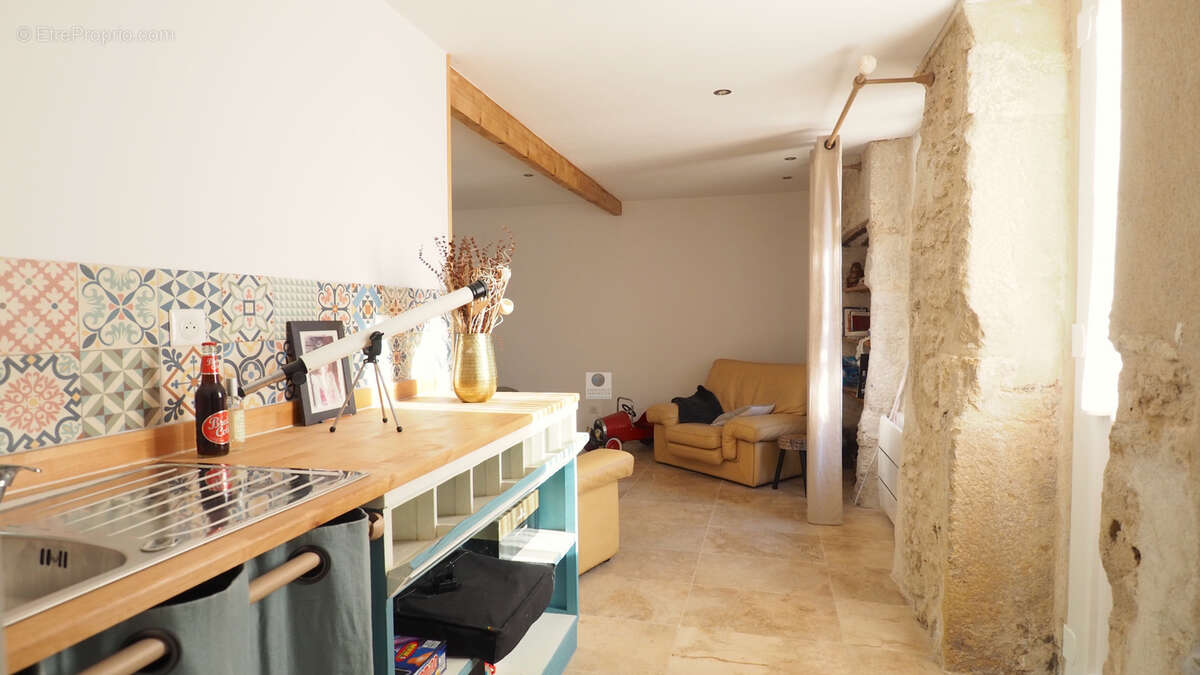 Maison à BEAUVALLON