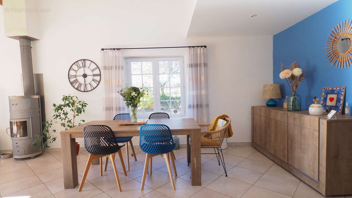 Maison à BEAUVALLON