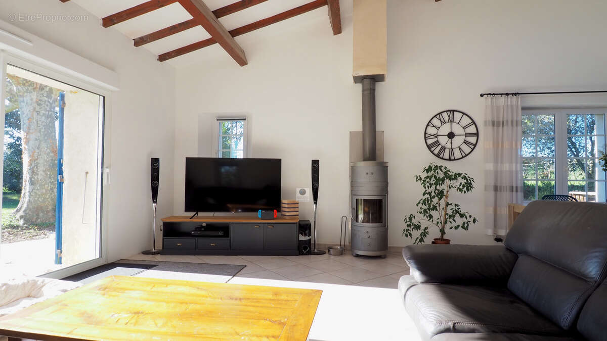 Maison à BEAUVALLON