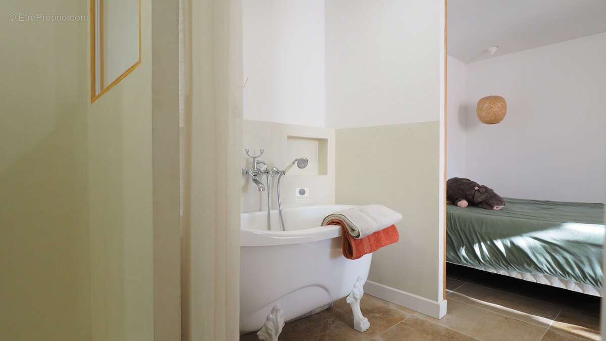 Maison à BEAUVALLON