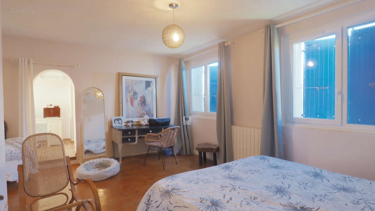 Maison à BEAUVALLON