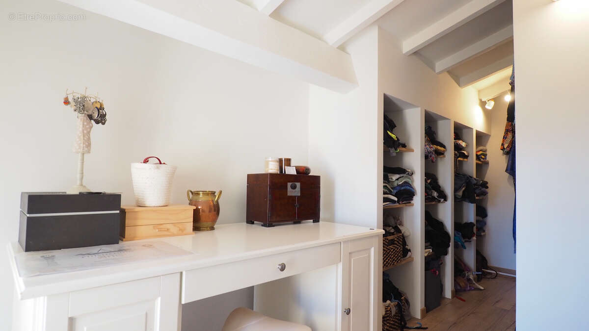 Maison à BEAUVALLON