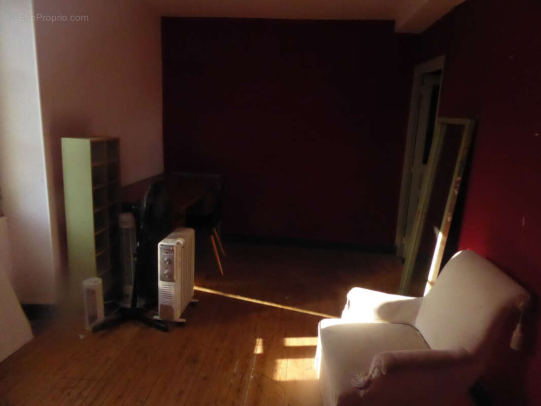 Maison à VILLETOUREIX