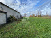 Maison à AUBIE-ET-ESPESSAS