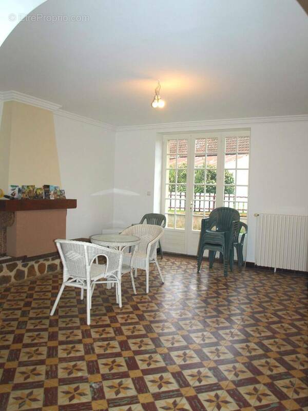 Maison à SAINT-CORNEILLE