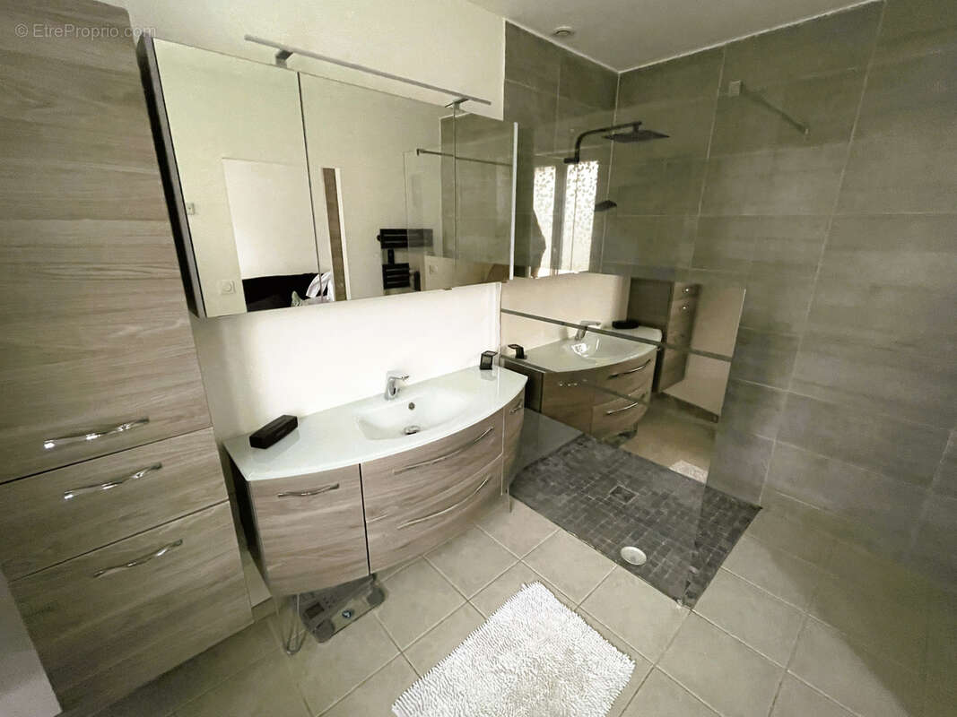 Maison à GASVILLE-OISEME