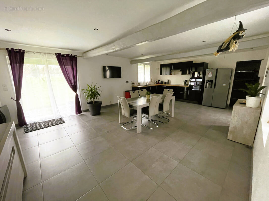 Maison à GASVILLE-OISEME