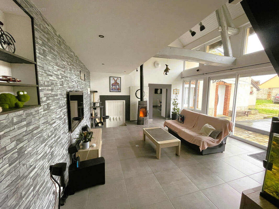 Maison à GASVILLE-OISEME