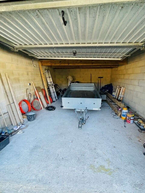 Maison à SAINT-BRES