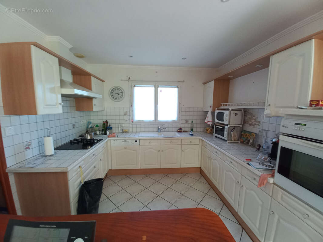 Maison à TRIE-SUR-BAISE