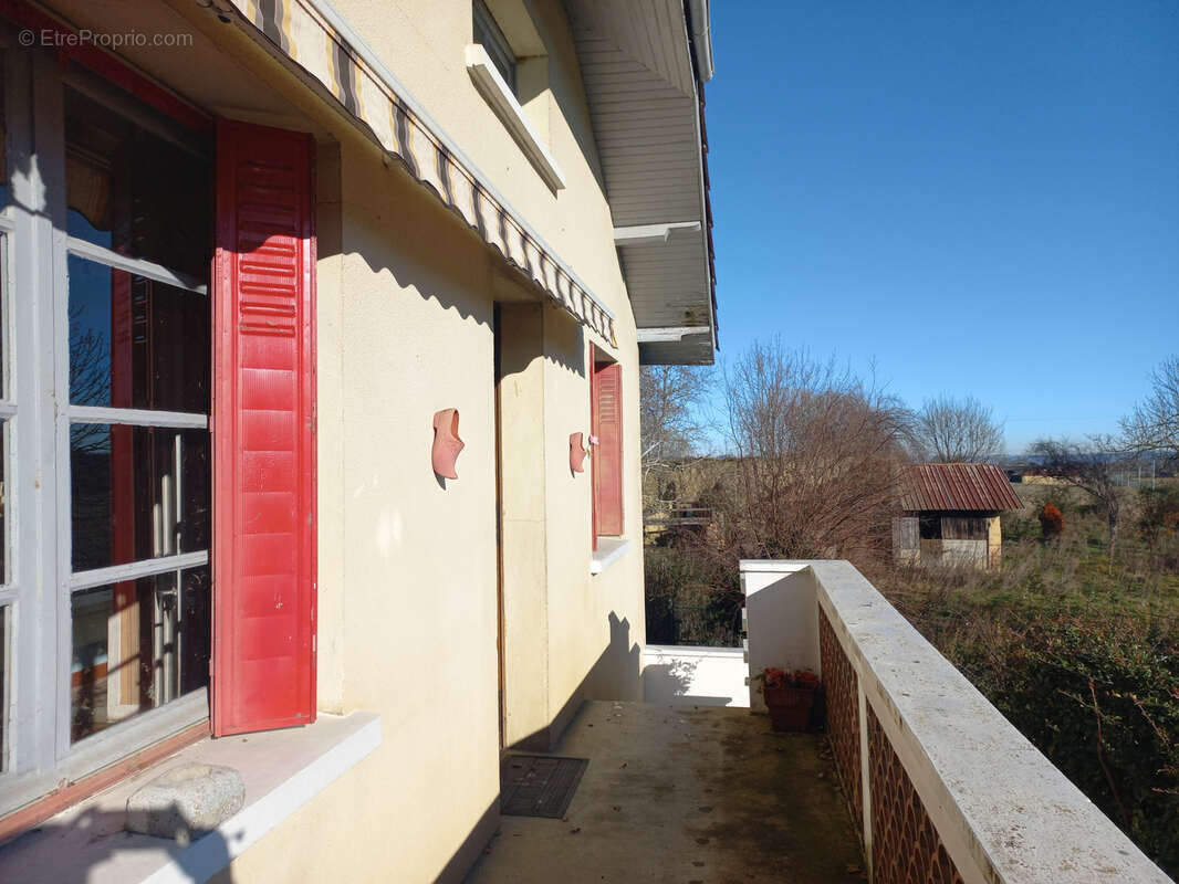 Maison à CASTELNAU-MAGNOAC
