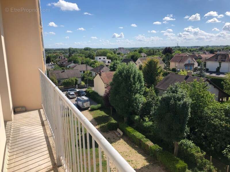 Appartement à LA CHAPELLE-SAINT-LUC