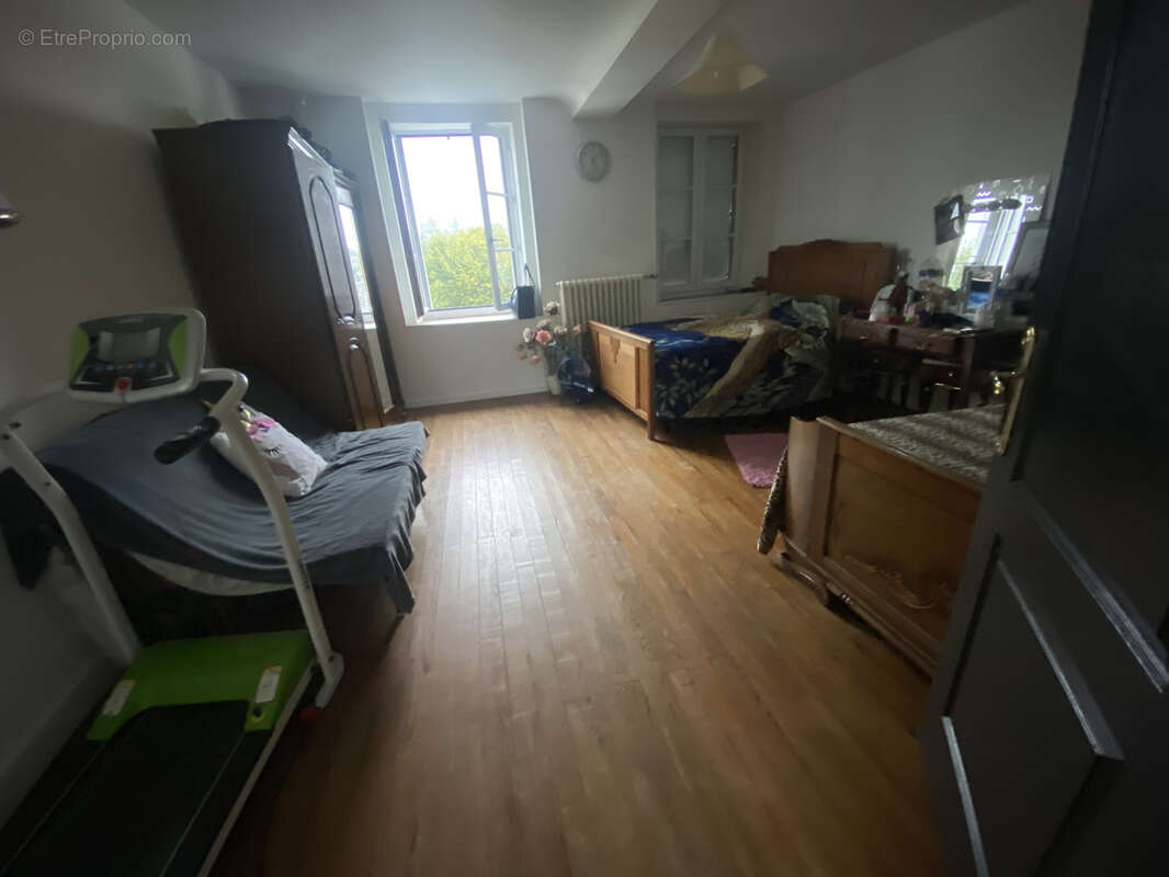 Appartement à SAINTE-HONORINE-LA-CHARDONNE