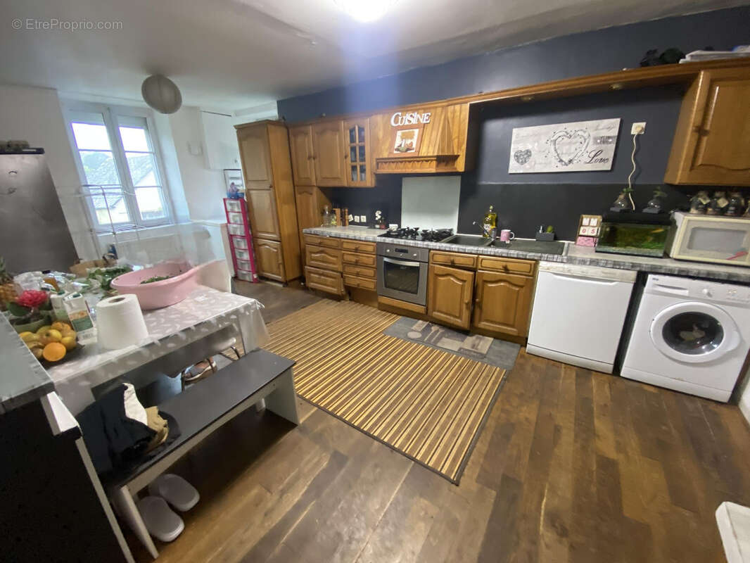 Appartement à SAINTE-HONORINE-LA-CHARDONNE