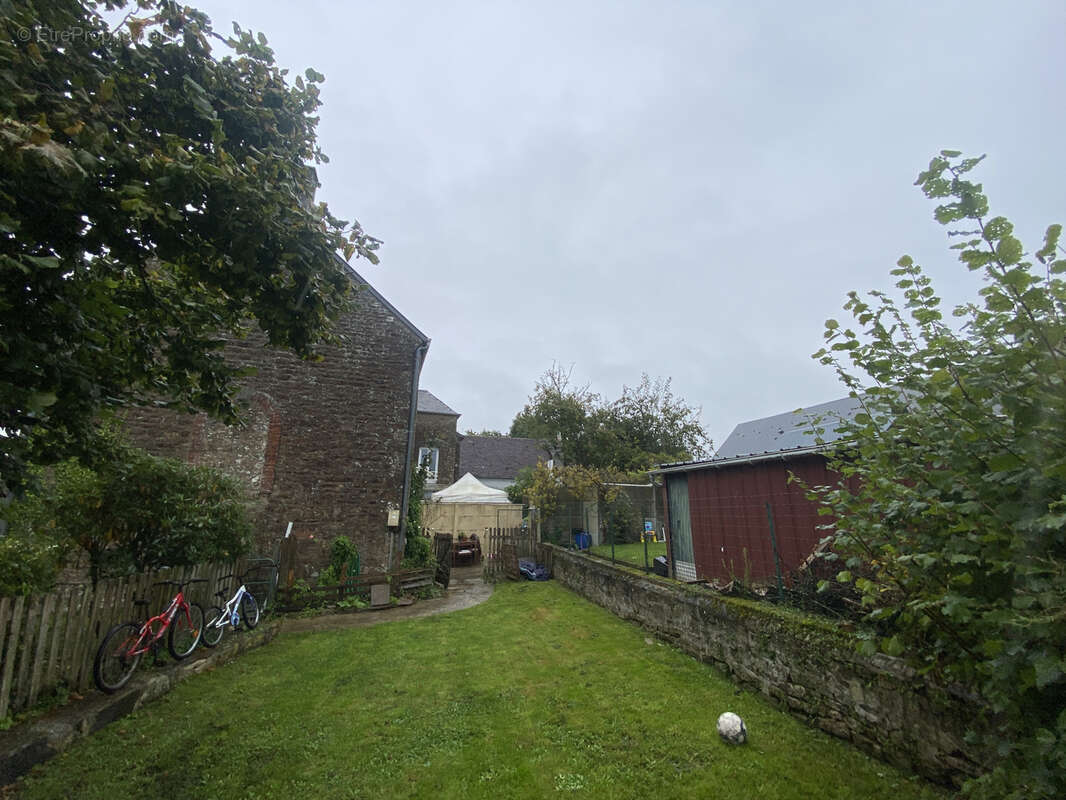 Appartement à SAINTE-HONORINE-LA-CHARDONNE