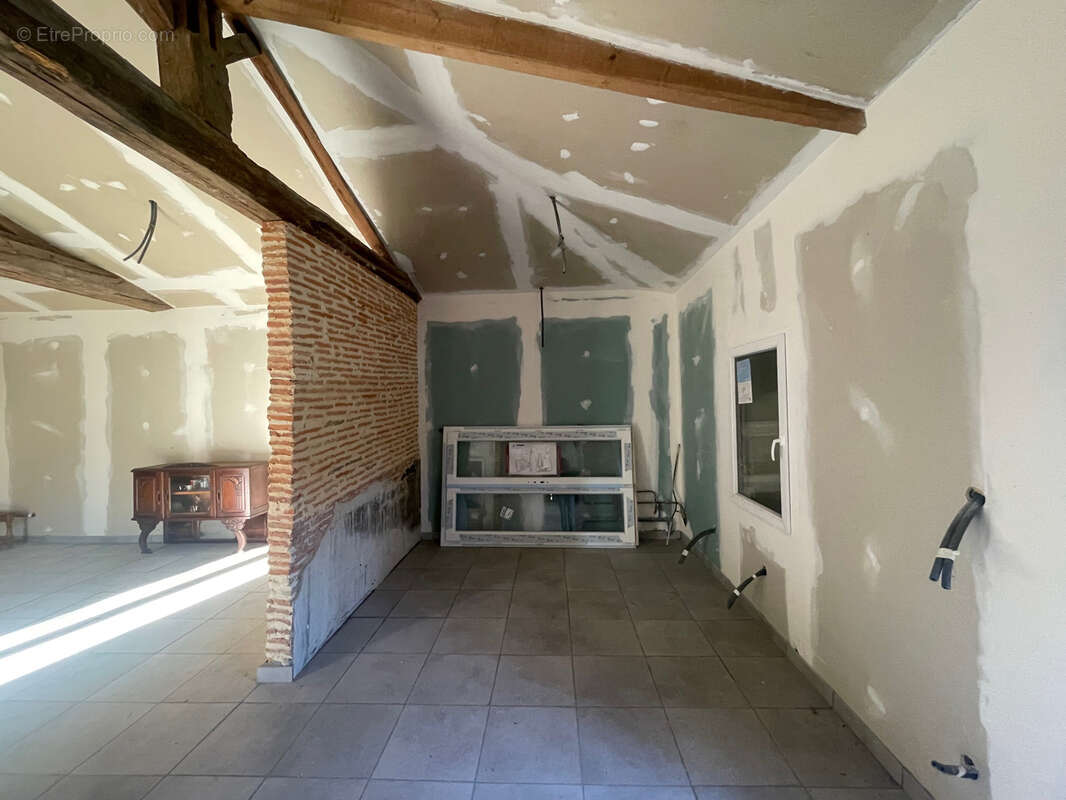 Maison à BELIN-BELIET