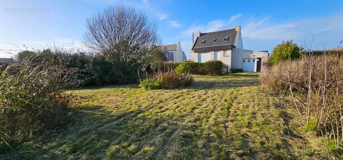 Maison à SAINT-PABU