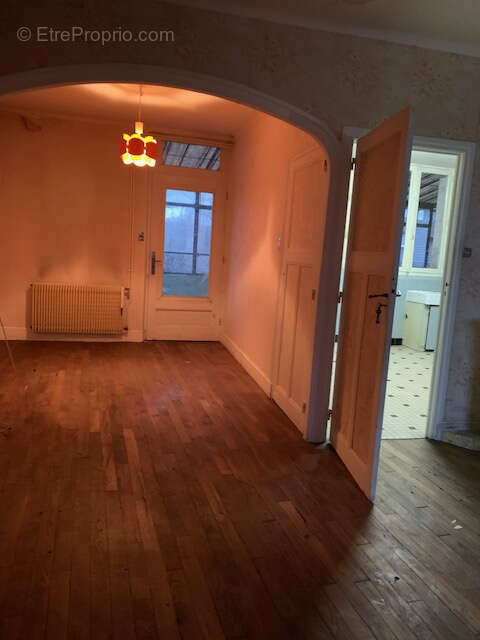 Maison à SEMOUTIERS-MONTSAON