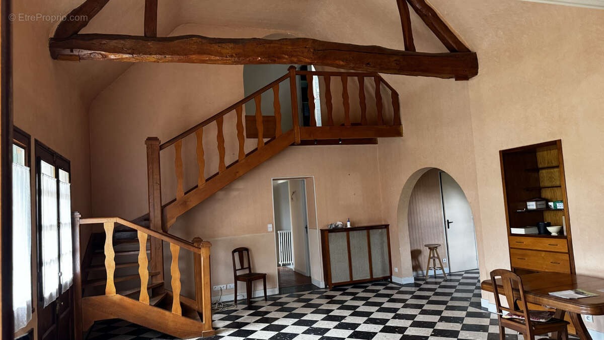 Maison à CHILLEURS-AUX-BOIS