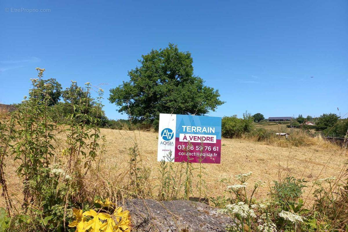 Terrain à SANVIGNES-LES-MINES