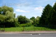 Terrain à MONTCEAU-LES-MINES