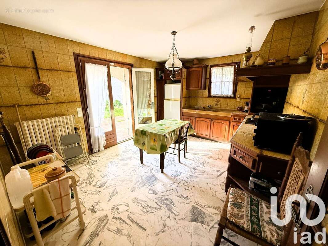 Photo 9 - Maison à LA GARDE-ADHEMAR