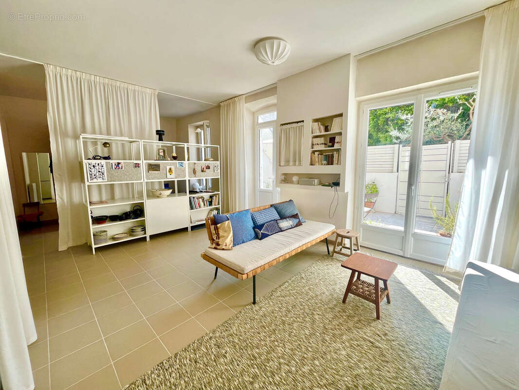 Appartement à NIMES