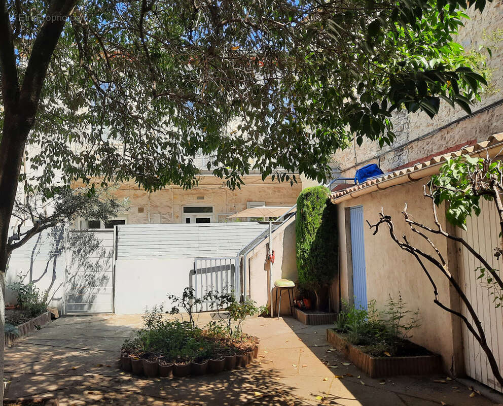 Appartement à NIMES