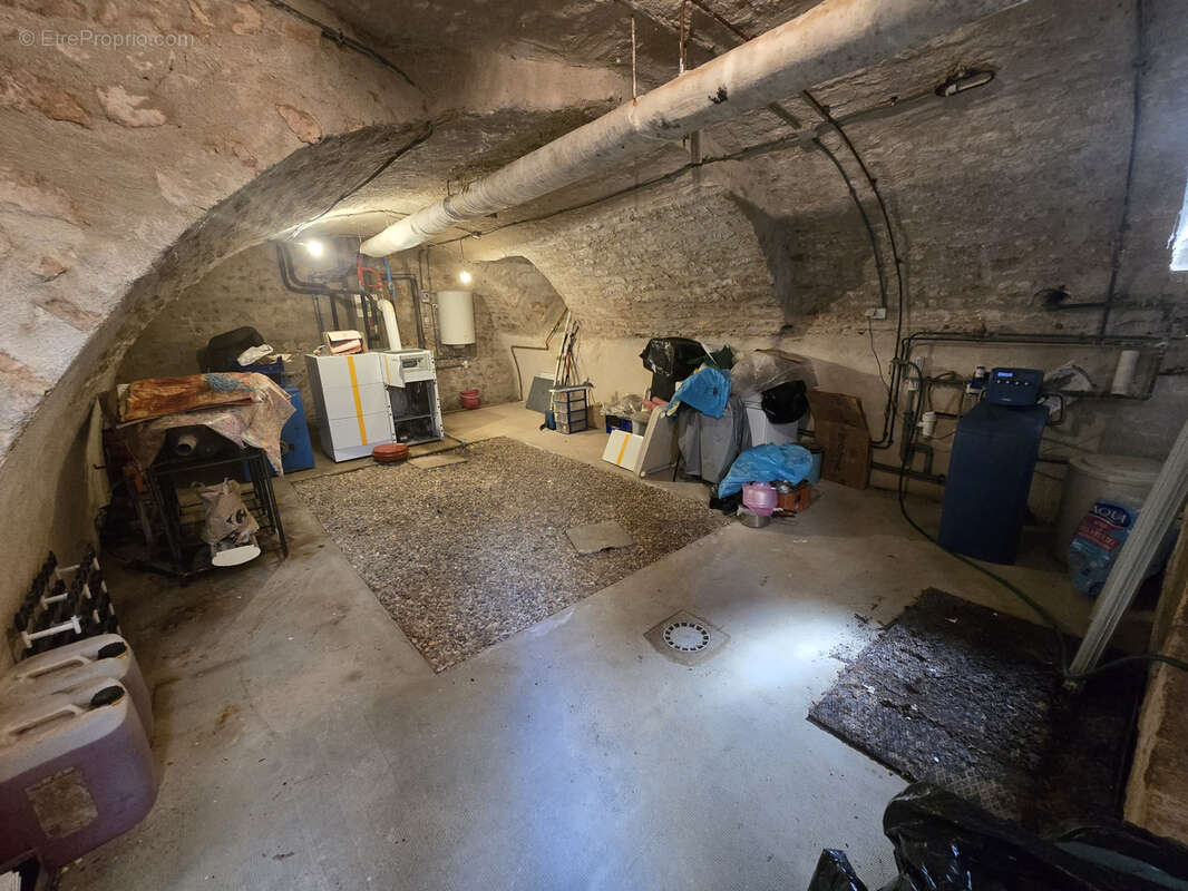 Maison à CHARENTENAY