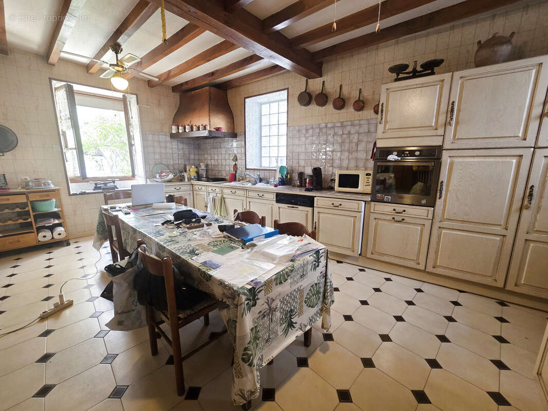 Maison à CHARENTENAY