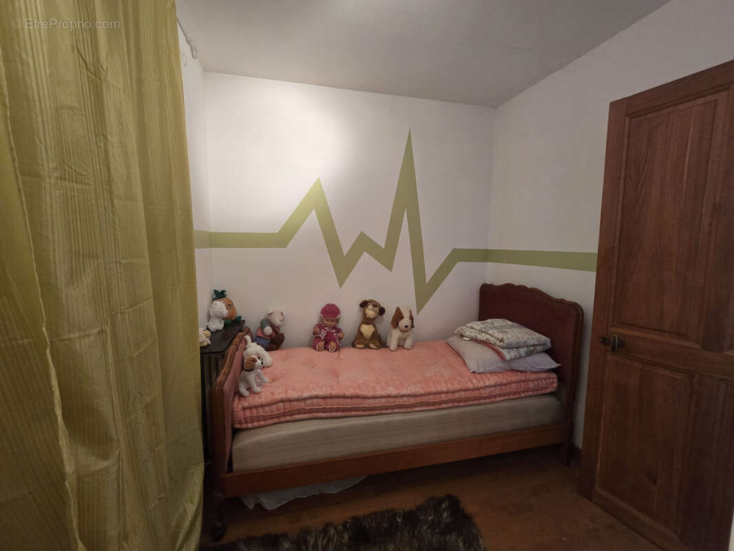 Maison à CHARENTENAY