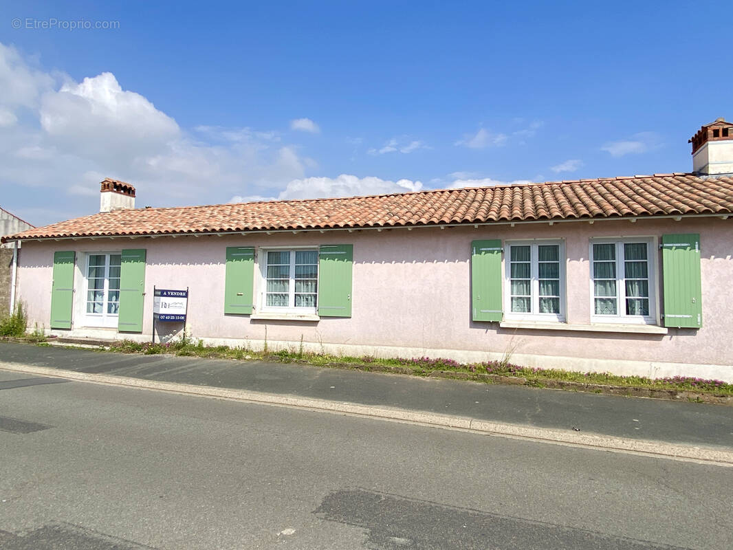 Maison à BREM-SUR-MER