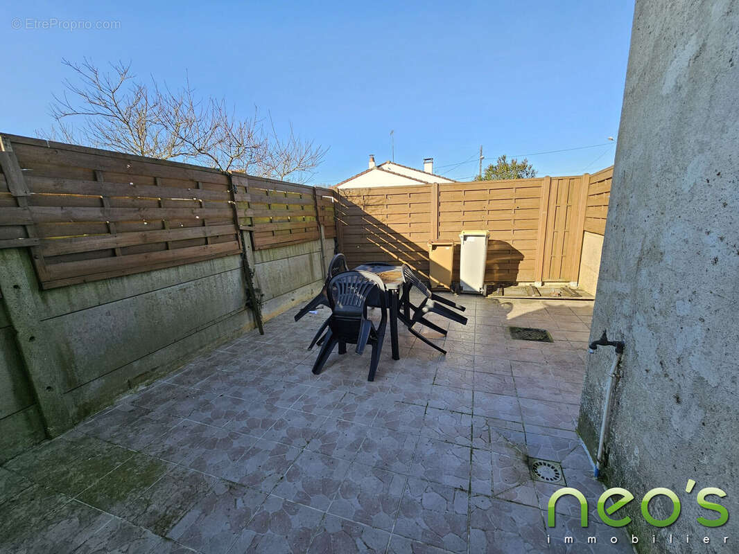 Maison à SAINT-CHRISTOPHE-DU-BOIS