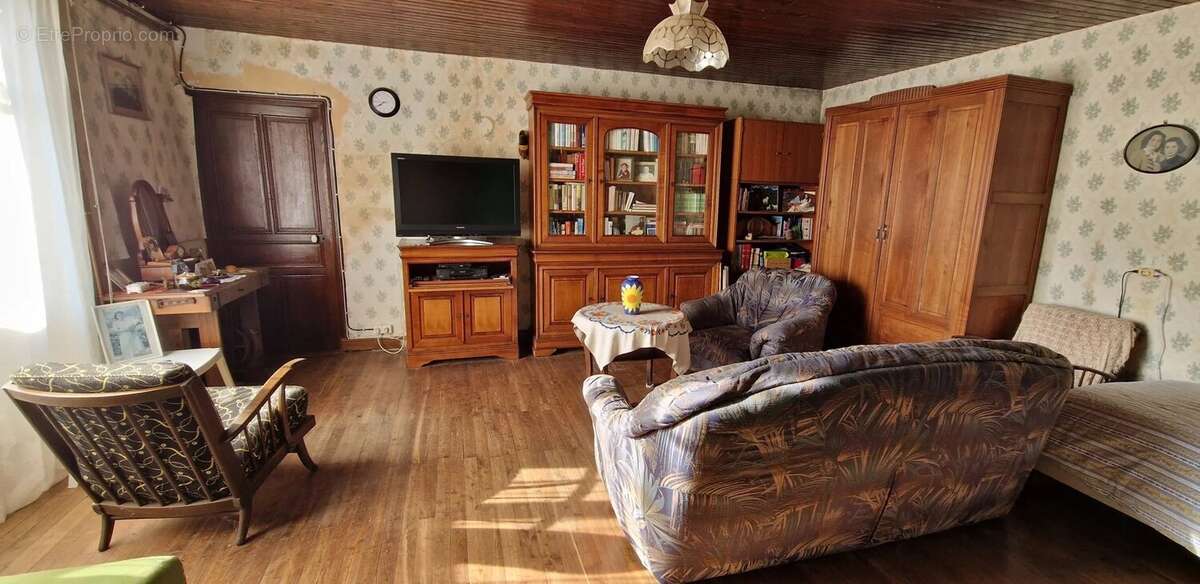 Maison à SAINT-GOURSON