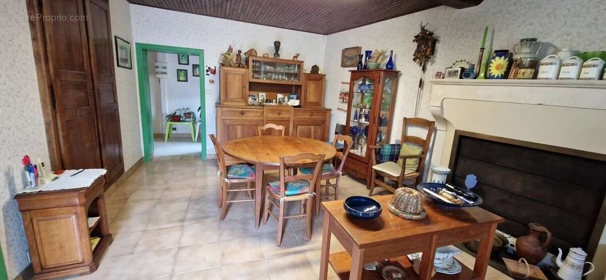 Maison à SAINT-GOURSON