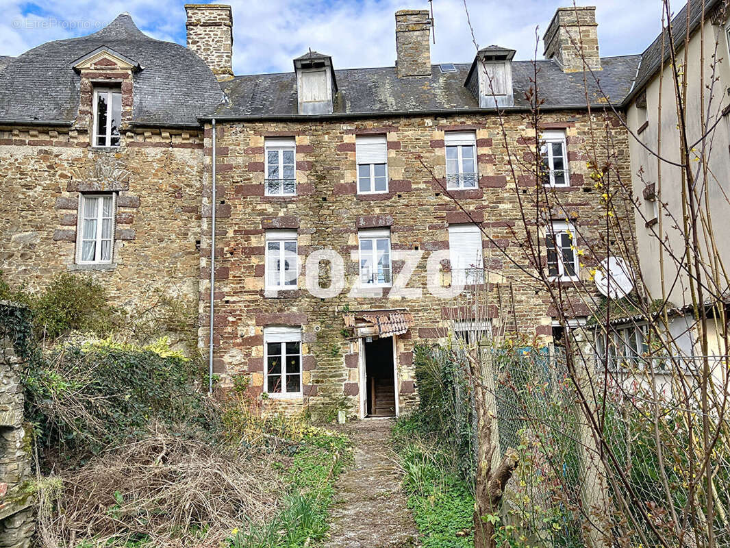 Maison à TORIGNI-SUR-VIRE