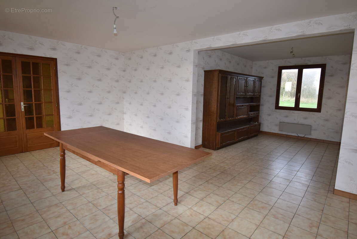 Maison à LA BOURDINIERE-SAINT-LOUP