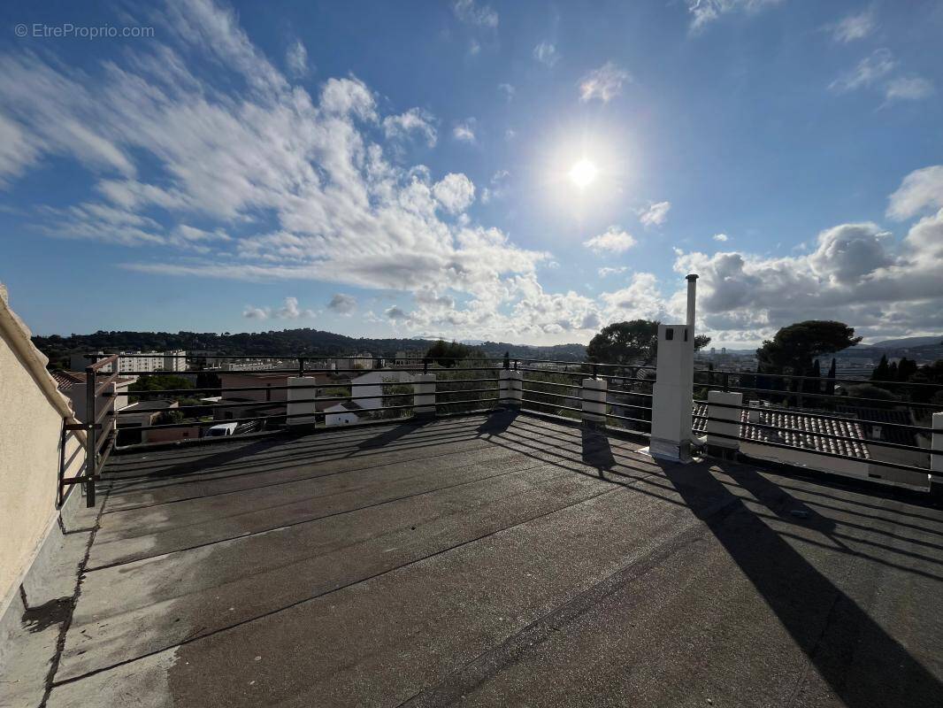 Appartement à LA GARDE