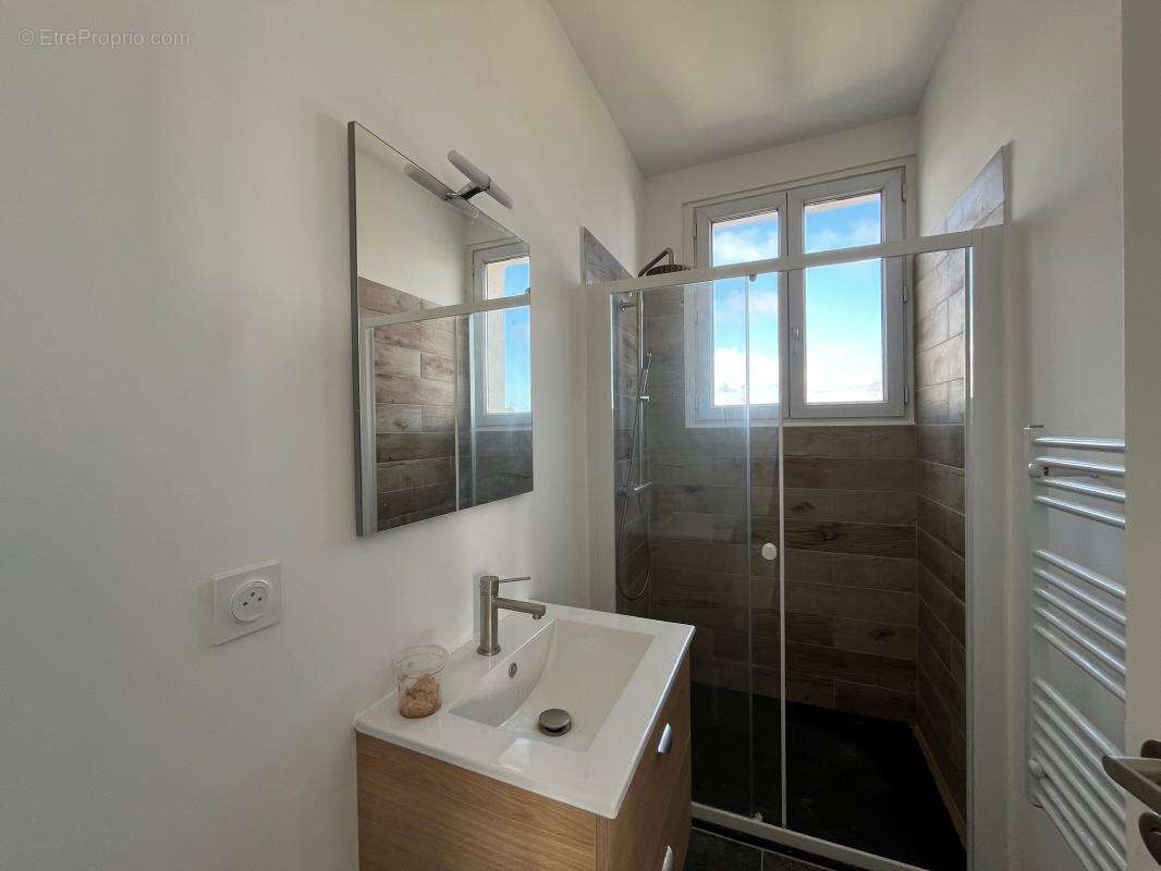 Appartement à LA GARDE