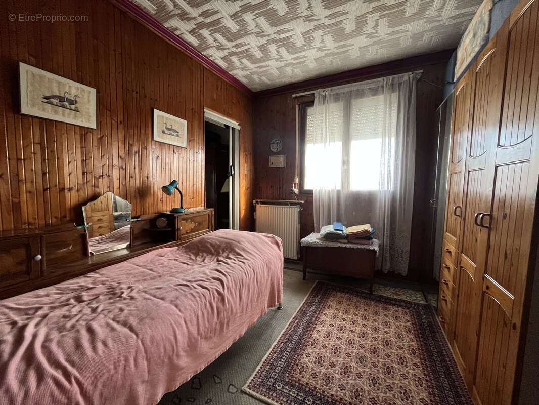 Maison à PARAY-VIEILLE-POSTE