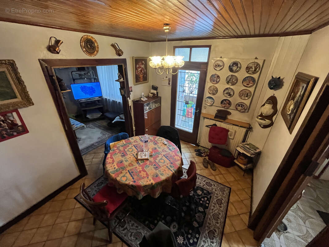 Maison à PARAY-VIEILLE-POSTE