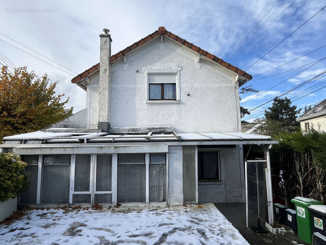 Maison à PARAY-VIEILLE-POSTE