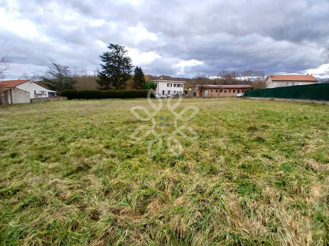 Terrain à BRIOUDE