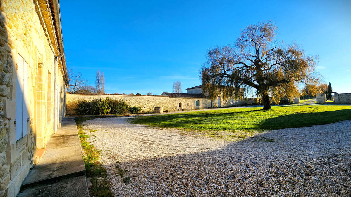 Maison à SAINT-LAURENT-D&#039;ARCE