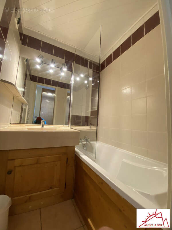 Appartement à SAINT-JEAN-DE-BELLEVILLE