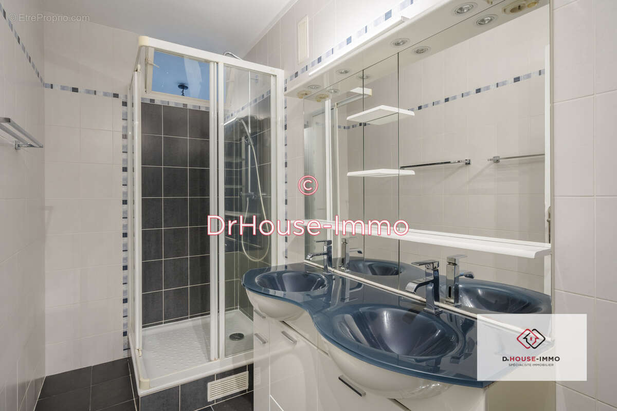 Appartement à NOGENT-SUR-MARNE