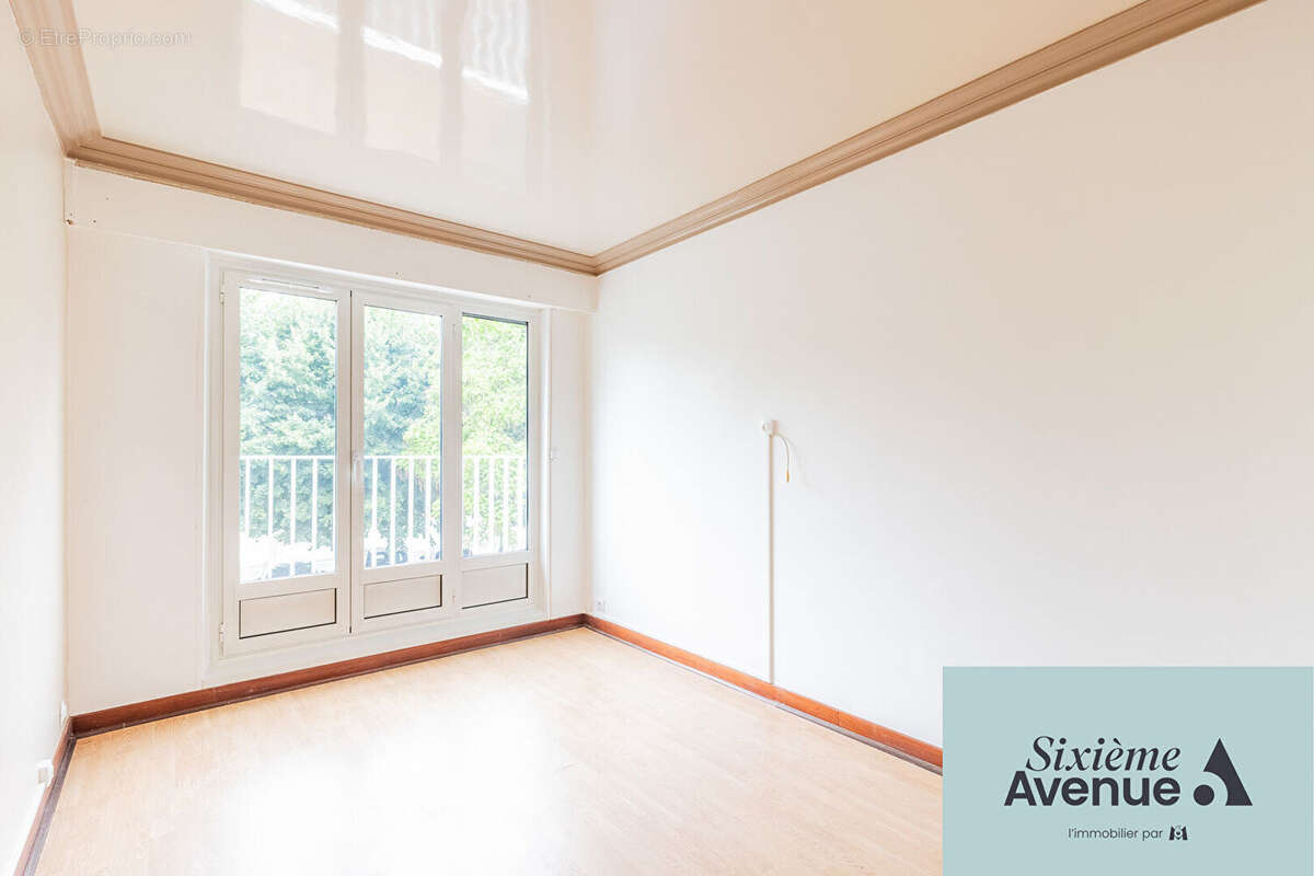 Appartement à CHILLY-MAZARIN